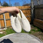 Nine West Hazel Womens 8.5 Mules Ivory Faux Fur Casual Comfort Slip On Shoes Photo 7