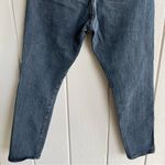 Levi's Levi’s Premium Wedgie Tapered Mom Jeans Button Fly in Dark Vintage Wash Size 31 Photo 6