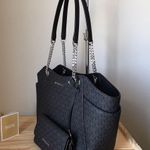 Michael Kors Set Photo 2