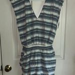 Madewell Striped V-Neck jumper shorts with pockets. Photo 0