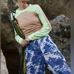 Free People NWOT  Color Burst Hike Pants ~ Size Medium Photo 1