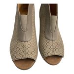 Earth Origins  Nubuck Peep-Toe Booties Carden Granite size 8M Photo 4