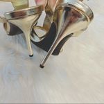 Gucci  Women's Size 7B Gold Metallic Studded T Ankle Strap Stiletto High Heels Photo 7