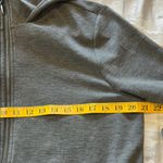 White House | Black Market    Color gray size L Photo 5