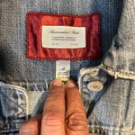 Abercrombie & Fitch Light Wash Denim Jacket Distressed Classic Button Front M Photo 1