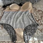 Catherines  one piece Abstract print Swim dress size 28W Photo 8