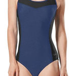 Speedo ✨ Keyhole One Piece Bathing Suit ✨ Photo 0