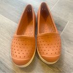 Joybees Womens Rubber Terracotta Bone Size 10 Water Beach Vacation shoes NWOT Orange Photo 2