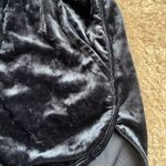 H&M Divided Velour High-waisted Shorts Photo 3