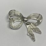 Pretty Signed Napier Women’s Costume Brooch Pin Silver Tone Photo 7