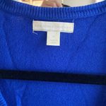 New York And Company  v neck sweater Photo 2
