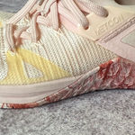 Nike  Women's Light Pink Athletic Shoes Photo 0