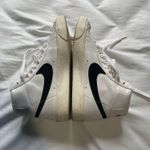 Nike ’s shoes Photo 2