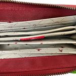 NWT Ampelmann Berlin Red Continental Zip Photo 3