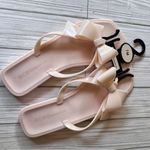 BCBGeneration Glossy Bow Flat Sandals Sz 7 NWT Photo 3