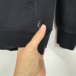 Aritzia TNA Black Floral Embroidered Hoodie Sweatshirt Womens S Boho Casual Photo 4