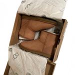 UGG  Classic Mini II Chestnut Ankle Boot Women’s 6 NIB Photo 5