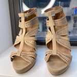Apt. 9 Elegant Beige Strappy Women's Peep Toe Heels Photo 1