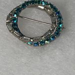 Vintage Aurora Borealis baguette rhinestone inter woven circle brooch. Blue Photo 1