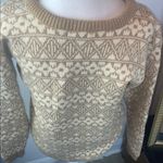Vintage Heirlooms 100% Wool Sweater Cream and Tan Patterned Sweater Photo 3