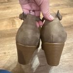 JOURNEE COLLECTION | Peep Toe Wedge Heel Ankle Strap Shoes Green Size 8.5 Photo 5