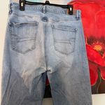 American Eagle  Highest Rise 90s Boyfriend Jeans Size 10 Short 10S Light Wash Photo 2