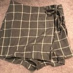 Lizard Thicket grey and white checkered skort  Photo 0