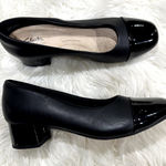 Clarks  Marylin Sara Pump Sz 9.5 Photo 0