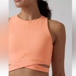 Athleta Women’s Conscious Cut Out Crop D-DD Top Photo 3