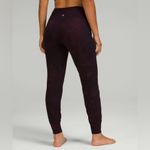 Lululemon Align High-Rise Jogger
Diamond Dye Cassis Black Photo 1