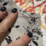 Peach Love California  women’s size medium criss cross cami v neck lace trim nwt Photo 4