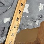 Storia  medium v-neck grey romper white embroidered starts ruffle batwing sleeves Photo 11