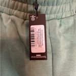 Pretty Little Thing NWT  Plus Sage Green Pocket Sweat Shorts US Size 20 Photo 6