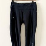 Athleta Bare To Run Reflective Cropped Pant in Black - Size XS Photo 0