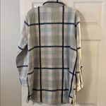 Eddie Bauer  Blue and Cream Checkered Shirt/Jacket have two front pockets Photo 4