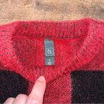 Alya Francesca’s  Buffalo Check Crew Neck Sweater Photo 5