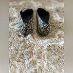 Vera Wang  Flats Color black/straw size 9 1/2 Photo 4