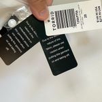 Torrid NWT  Ivory Lace Wedding Dress with Pearls - Size 20 Photo 10