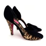 Betsey Johnson  Black Suede Leopard Bow Heels Size 10 Photo 0