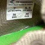 Cariuma IBI Low Knit Sneaker Sz 7 White Photo 9