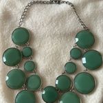 Jade Color Green w/Silver‎ Bib Statement Necklace Photo 2