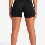 Pursue Fitness Adapt 2.0 Seamless Shorts Photo 4