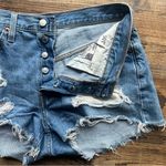 Levi's  501 Womens Cut Off Button Fly High Rise Jean Shorts Distressed Size 28 Photo 6