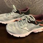Mizuno 7.5 Silver  Wave Inspire 15 Sneakers Photo 0