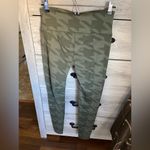 Alo Yoga Green Houndstooth Print
Leggings size L Photo 3