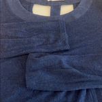 Le lis  Long Sleeve TShirt Blue Estimated Size Medium Photo 6
