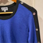 JM Collection Cute soft classic colorblock blue black button shoulder sweater coastal cozy Photo 5