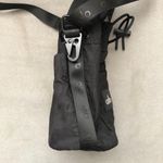 Alo Yoga Cross Body Bucket Bag Black Photo 6