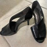 Life Stride  Black Leather Heels Photo 0