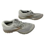 Brooks  Size 11 Sneaker Silver White Mesh Revel 2‎ Running Lace Up Athleticwear Photo 2
